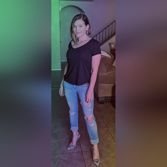 Meet your Posher, Colleen - Picture 9 of 12